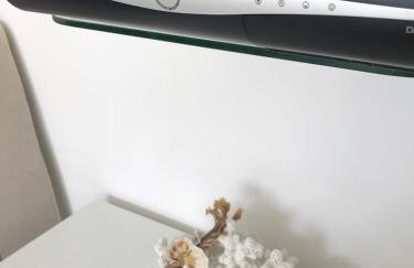 Ocean Drive Deluxe Apartment with complimentary Day Time Beach hut - Foto 33