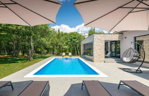 Amazing Home In Labin With Sauna - Photo 2