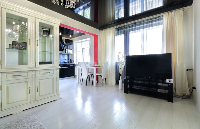 PaulMarie Apartments on Lazo - Photo 8