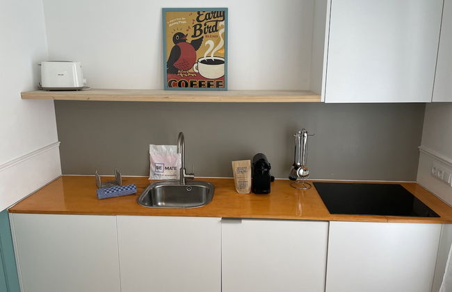 Be Mate Gran Vía Suites - Photo 21