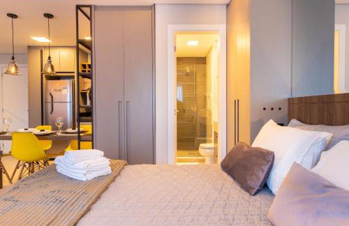 Luxuoso Apto Em Frente Ao Shopping Curitiba - Piscina, Academia e Sauna - Foto 47