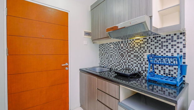 Fully Furnished And Comfy Studio At Taman Melati Margonda Apartment - Foto 3, Cocina privada
