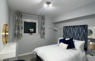 Welsh Getaway Apartment - Town Centre - Photo 14