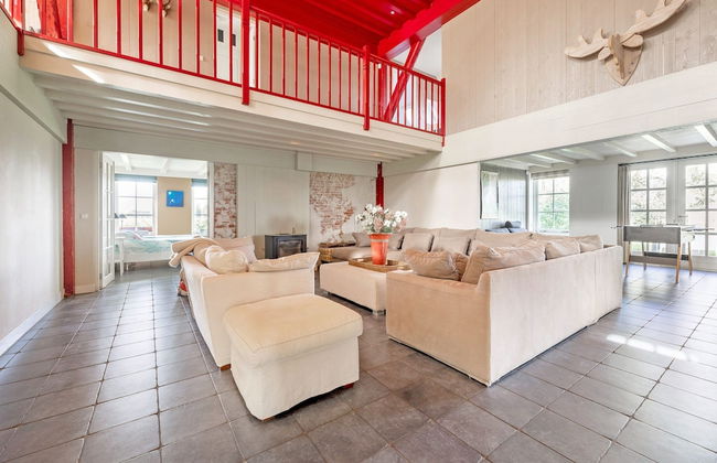 Spacious Holiday Home De Pauwenhof - Photo 22