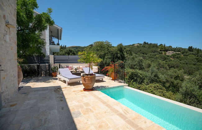 Bee Tree Villa in Corfu - Photo 39