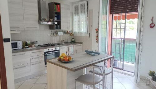 Sisters Home - Photo 5