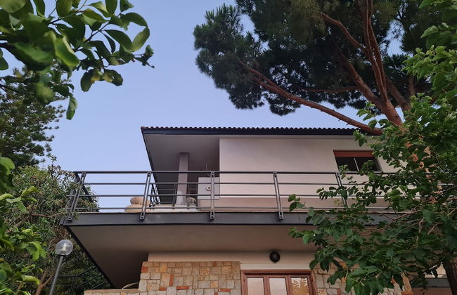 Burdi House Apartment Surrounded by Greenery and Tranquility Near the sea - Foto 27