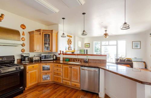 Serene Coastal Retreat Clark's Cove - Foto 11