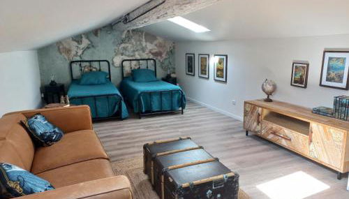 Le Logis du Moulin Gîte avec Jacuzzi, à 800m de la Cité Médiévale - Foto 3