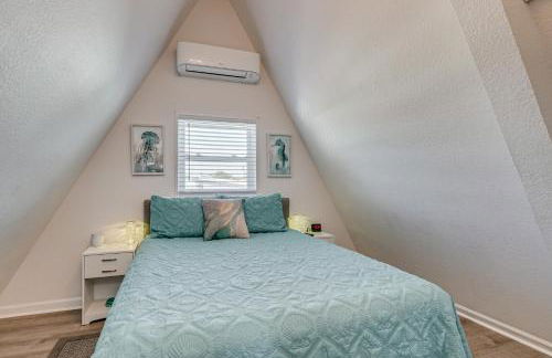 Cozy 3BRand3BA • Sleeps 9 • 0 3 Mi to Beach • PCB - Foto 5