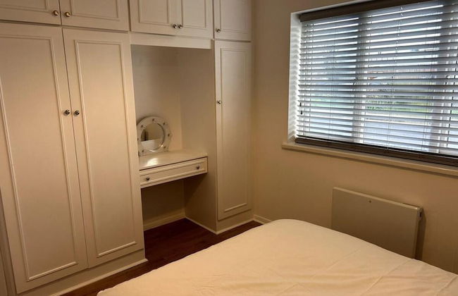 Essex 2 Bed Flat Near Station With Free Parking - Foto 11