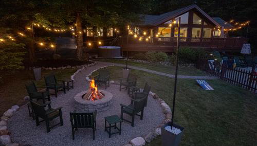 Pool Arcade Mtn Views Lake George Home Retreat WFH - Foto 3