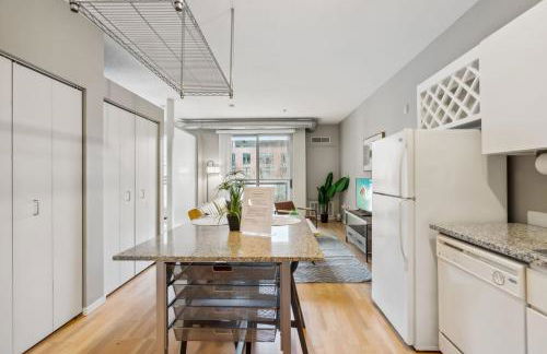 CozySuites Mill District with pool, gym #06 - Foto 6