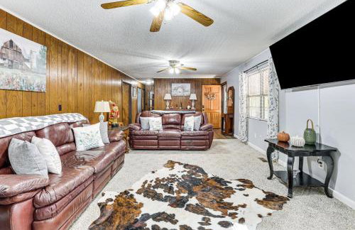 Families Welcome! Home with Fire Pit in Soddy-Daisy - Foto 7