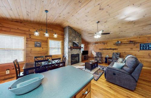 Misty Mountain Retreat - Photo 9