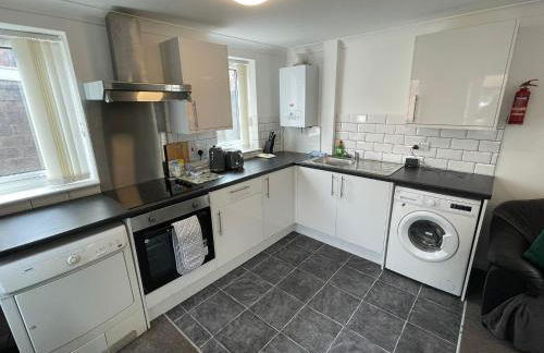 1 Bed @ Factory Quater - Chard St - Foto 16