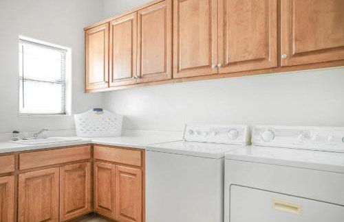 Spacious 3BR Villa w Mountain Views, 2 Patios & Private Garage Near Scottsdale - Foto 19