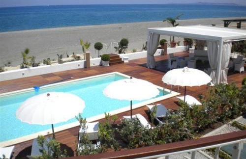 Ancora Bianca Beach Residence - Foto 1