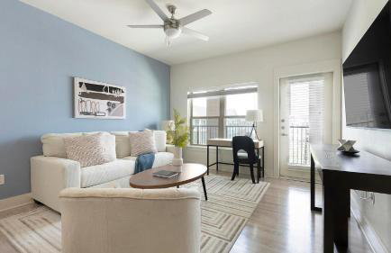 Landing Stylish 1BD Clubhouse Gym - Foto 4