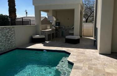 Beautiful New construction home - New Pool & Spa! - Foto 50