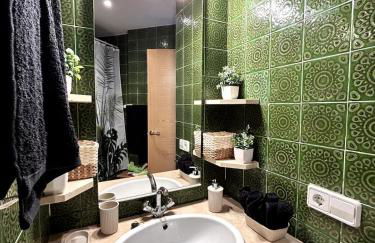 Modern & Sunny Studio - Photo 52