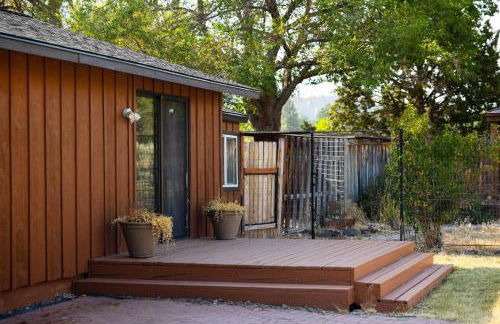 Steps from Smith Rock in Prime Location - Foto 67