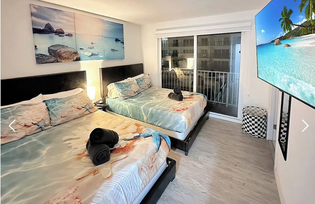 Experience Luna Sky! 65" TV Bar BBQ go FL Keys - Foto 7