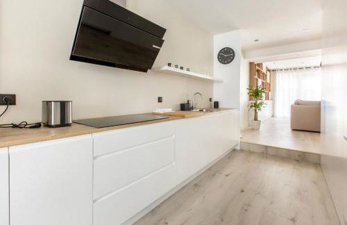 Appartement spacieux et moderne 4 chambres à 5mn à pieds République - Foto 5