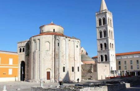 Holiday home Dinko - Photo 48