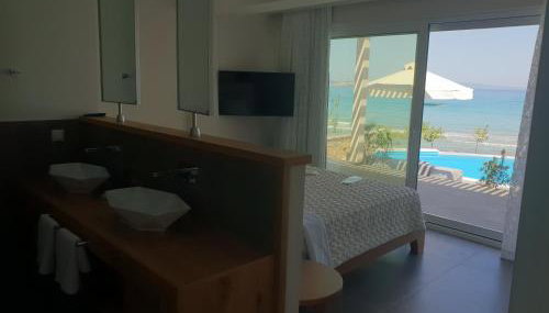 Paralia Luxury Suites - Foto 4