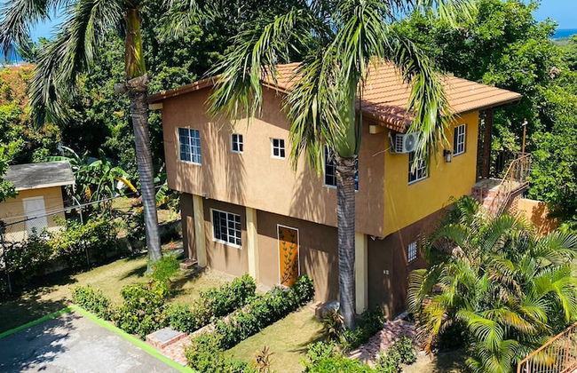 Montego Bay Ironshore Luxury Studios - Photo 38