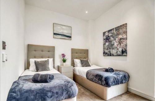 Stunning 360º View Luxurious Penthouse - Foto 36