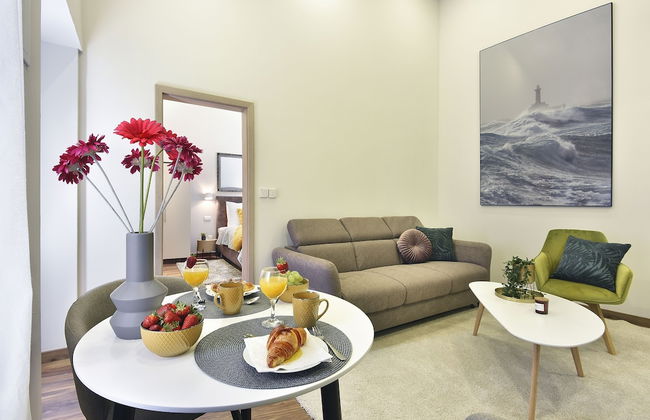 D&A Central Luxury Apartments - Photo 76