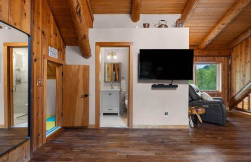 Riverside Retreat - Photo 33