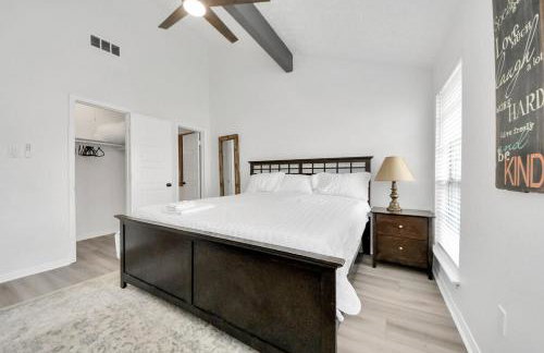 Spacious 3BR Retreat Near Katy's Top Attractions - Foto 13