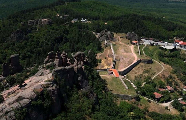 Excursão às rochas de Belogradchik e sua fortaleza - Foto 1