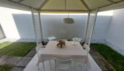 MINZONI94 - TwoBedroom+Garden - Foto 3, Garden, Garden view