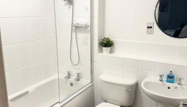 Stylish 1-BR Apartment Perfect for 4 - Foto 4