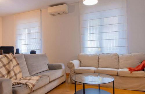 For You Rentals Apartamento Amplio y Elegante en Paseo de la Habana Temporal PDH520 - Photo 71