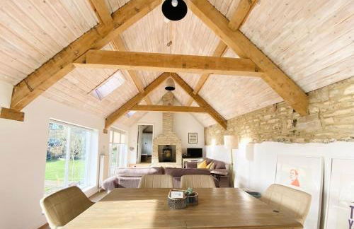 Charming Cotswold Barn, Near Diddly Squat, Soho Farmhouse - Foto 7