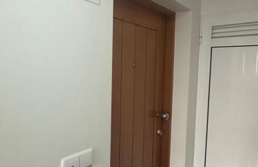 NICE and MODERN FLAT NEAR AIRPORT - Foto 20