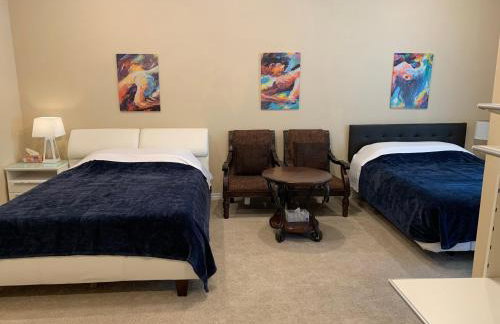 High End Triplex with Pool - Foto 26