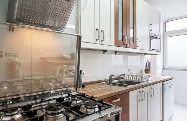 Large Contemporary 3 Bedroom Apartment - Foto 12