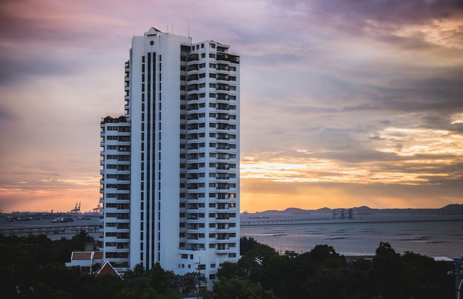 The Near Residence - Sriracha - Foto 44