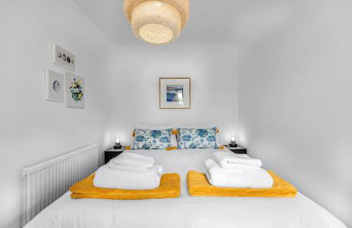 Spacious Bedford House Sleeps 6 Superfast WiFi Weekly Rates - Foto 26