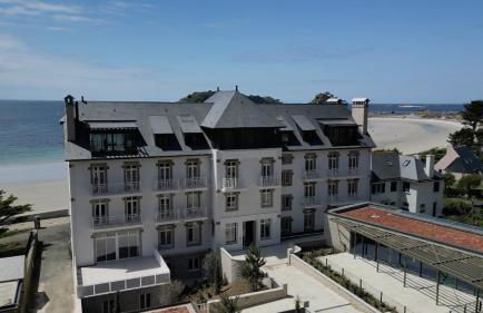 Bihit T2 trebeurden piscine et vue mer - Foto 43