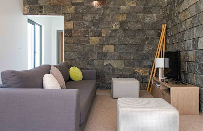 Mosteiros Beach House - Photo 25