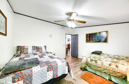 Quiet Horseshoe Hill House By Lake Barkley! - Photo 20