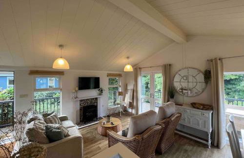 Waterside Lodge, Weybourne, Holt - Photo 2