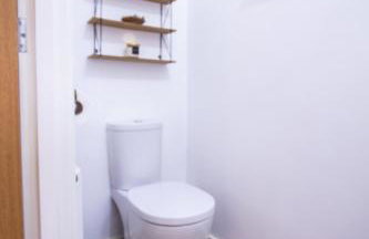 Charming 1BR House in Eccles with Free Parking - Foto 38